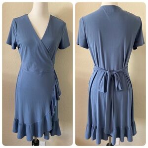 CeCe Women’s Wrap Dress Size M